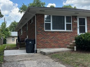 105 S. 33rd St., Belleville, IL 62226