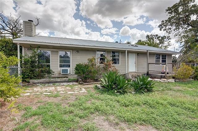 1st image of 133 Colorado Cir