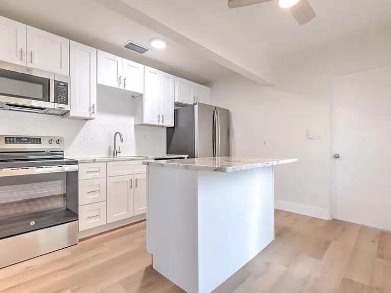 Modern Kitchen