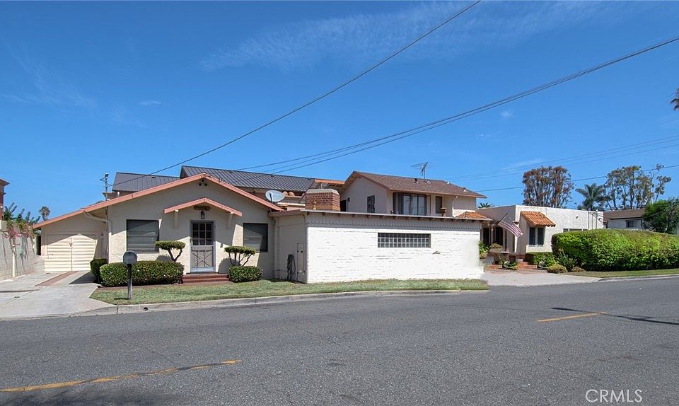 1st image of 2209 Elden Ave