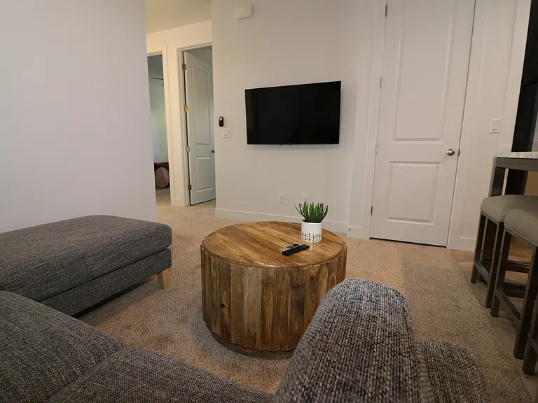 2366 S Polaris Way #B — Photo 9