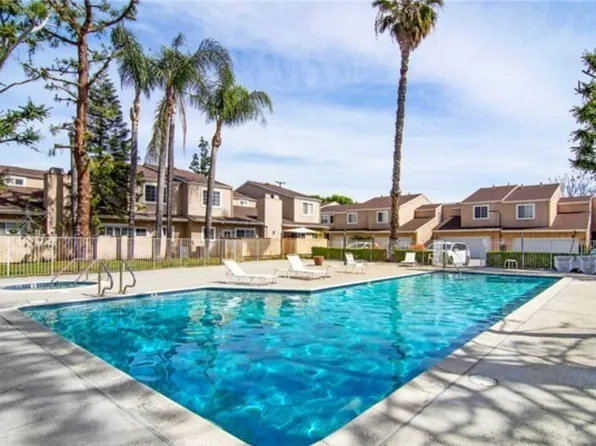 19928 Chase St Unit 27, Winnetka, CA 91306