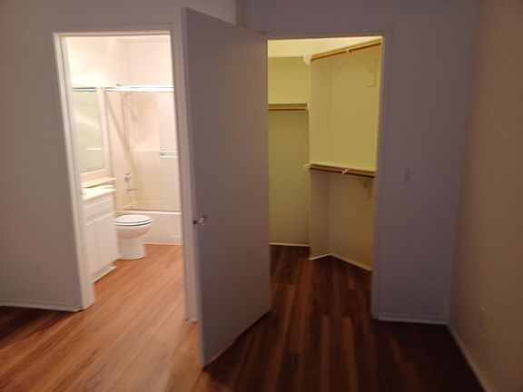 4th image of 5038 Laurel Canyon Blvd #4