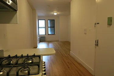 Rented by Manhattan Best Realty, Inc.