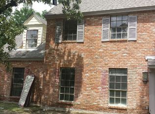 1510 Elk River Rd, Houston, TX 77090