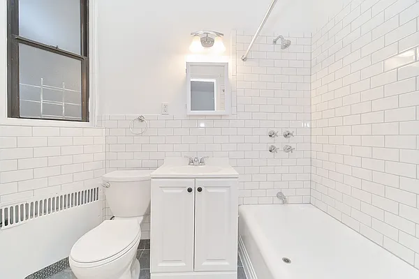 Rented by Living New York | media 26