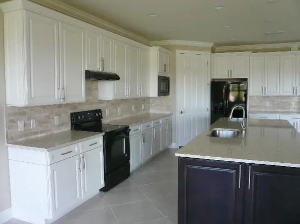 5089 Pendelton Sq, Vero Beach, FL 32967