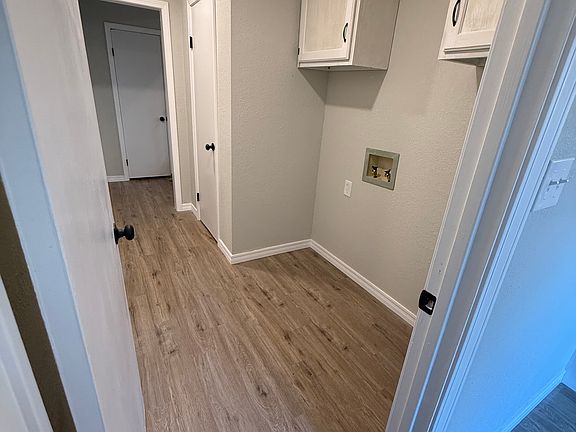 5th image of 3309 Caitlin Ct