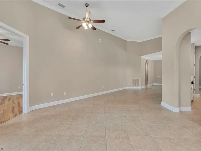 27035 Serrano Way #201 — Photo 7