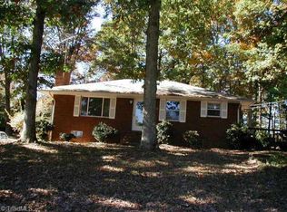 4552 W Sunny Dr, Winston Salem, NC 27106