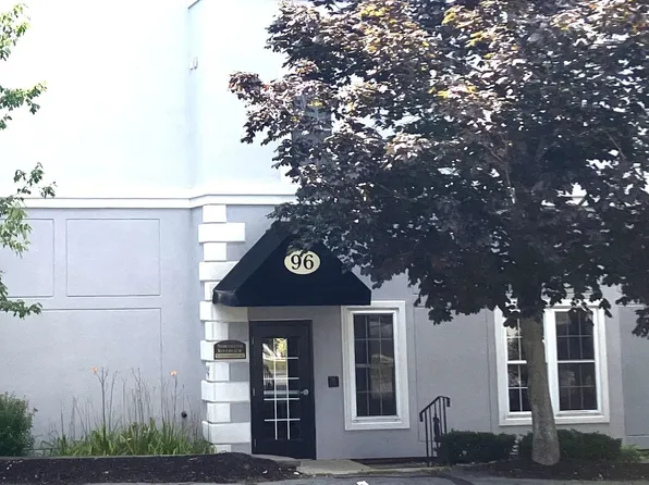96 River Road #305, Manchester, NH 03104