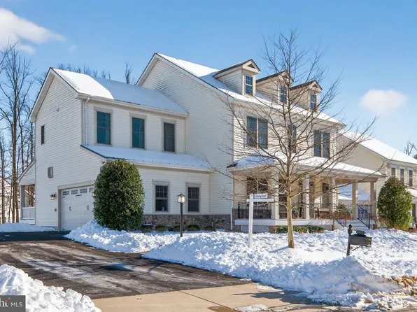 24814 Barrington Grove Ct, Aldie, VA 20105