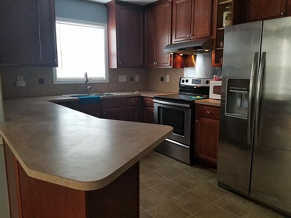 4th image of 140 Ironwood Way