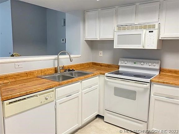 5th image of 1730 E 67th St Unit K206