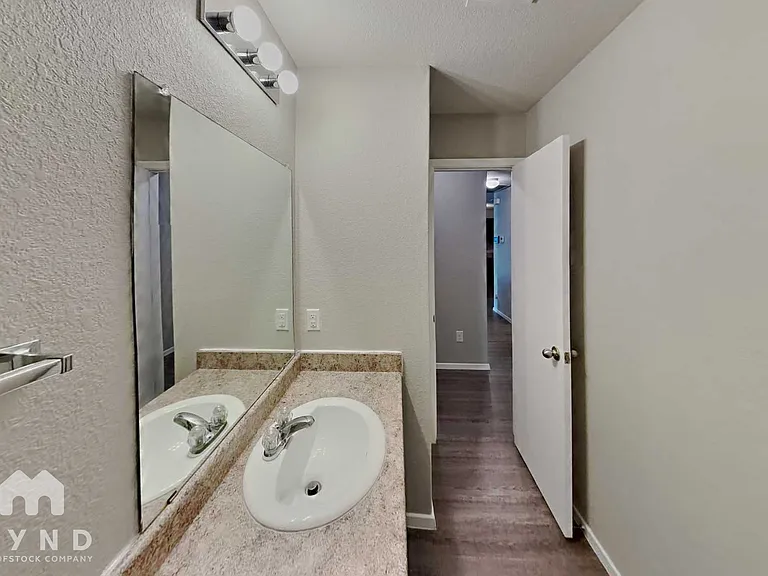 9527 Apple Ridge Ln — Photo 18