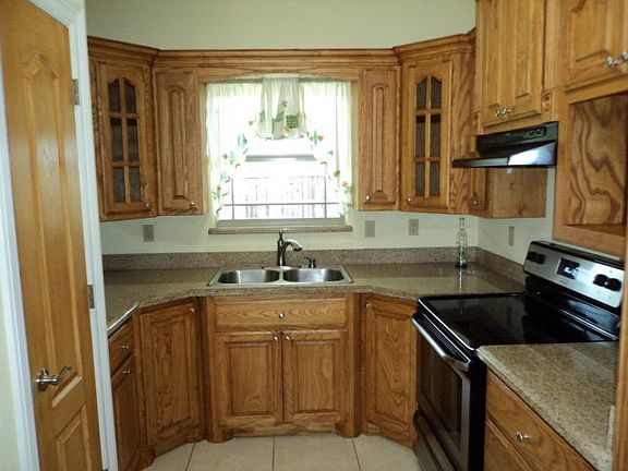 5th image of 2881 Regency