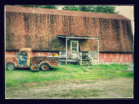 4th image of 148 County Road 654 Cpe