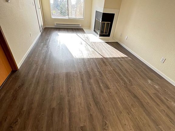 2nd image of 11200 Greenwood Ave N #1-43