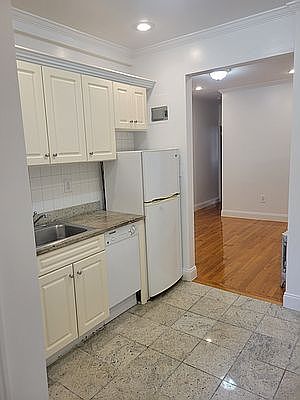 1st image of 212 W 17th St APT 2B