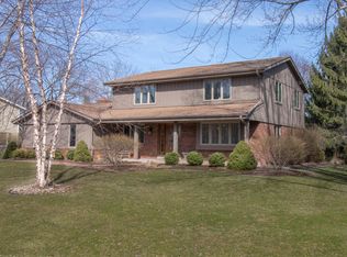 1 Cherrywood Ct, Racine, WI 53402