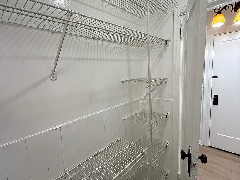 268 Columbia Ave #2 — Photo 19