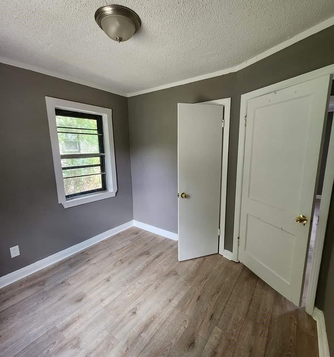 2115 Rile St, Memphis, TN 38109 | Zillow