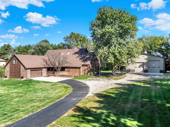 125 S 1100 E, Zionsville, IN 46077