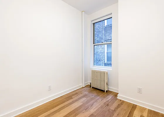 Rented by Nooklyn NYC LLC | media 80
