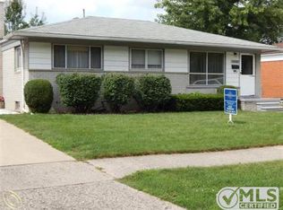 8530 Dudley St, Taylor, MI 48180