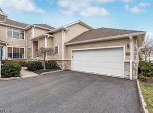 24 Whalen Ct, West Orange, NJ 07052
