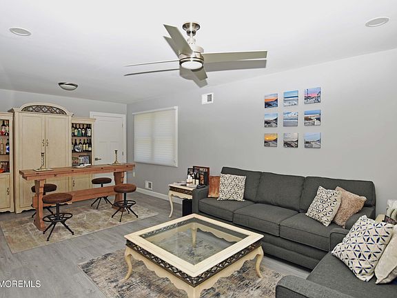 5th image of 744 Anchor Avenue