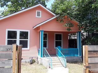 2000 Rosewood Ave, Austin, TX 78702