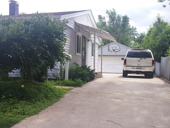 4th image of 131 Toro Cir