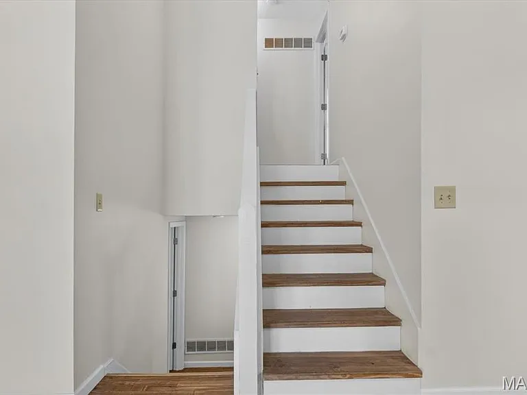11 Bayside Ct #11 — Photo 9