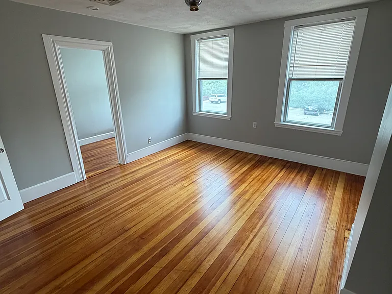 86 Bremen St #2 — Photo 7