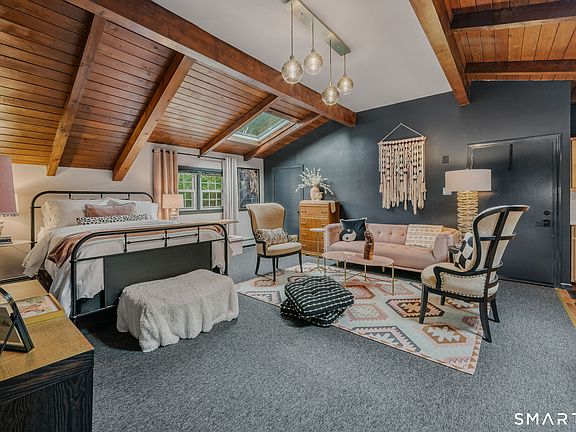 5th image of 15 Sunset Terrace #9