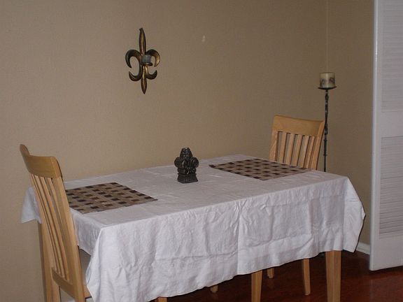 4th image of 7506 Highmont St #22