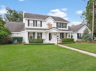 5213 Shoreline Cir, Sanford, FL 32771