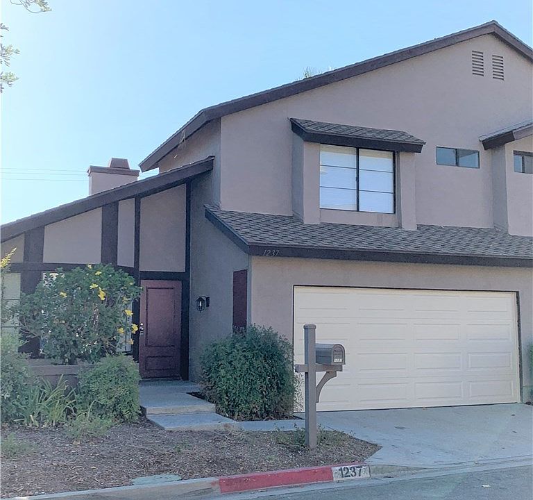 2nd image of 1237 Amberwood Dr