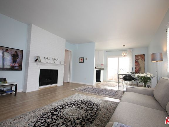 5th image of 1322 Wellesley Ave APT 9