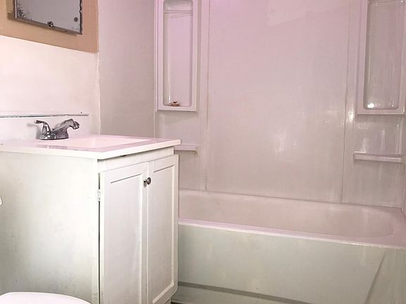 5th image of 256 S Harbine Ave APT B