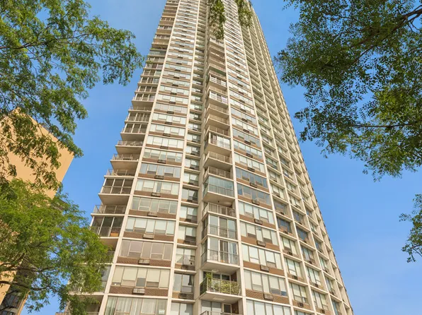 940 W Glenlake Ave Unit 27A, Chicago, IL 60660