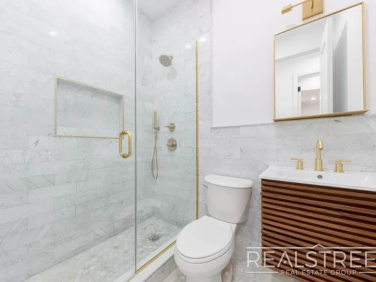 310 Linden St #1 — Photo 13