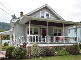 3718 Old Berwick Rd, Bloomsburg, PA 17815