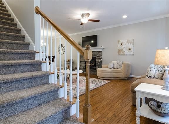 2nd image of 1680 Forest Lake Dr #2