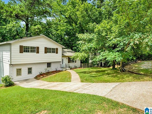 2nd image of 5188 Goldmar Dr