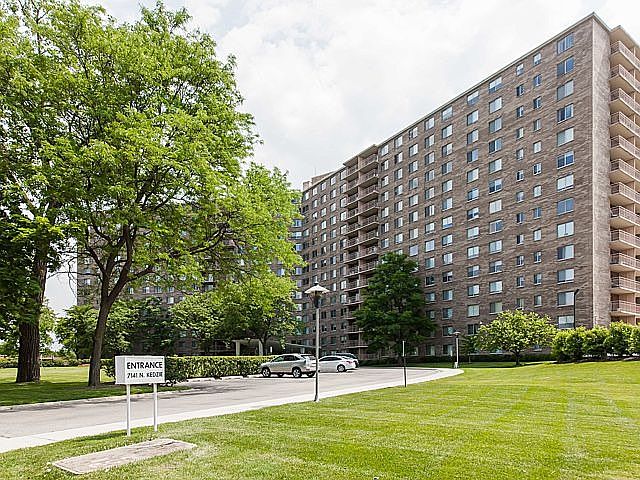 1st image of 7141 N Kedzie Ave APT 1506