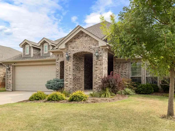 313 E Topaz Ave, Stillwater, OK 74075