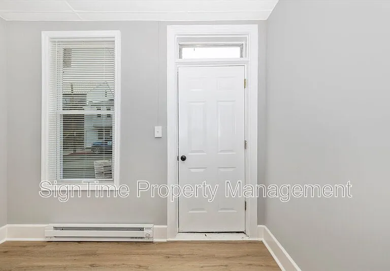 114 N Conococheague St — Photo 4