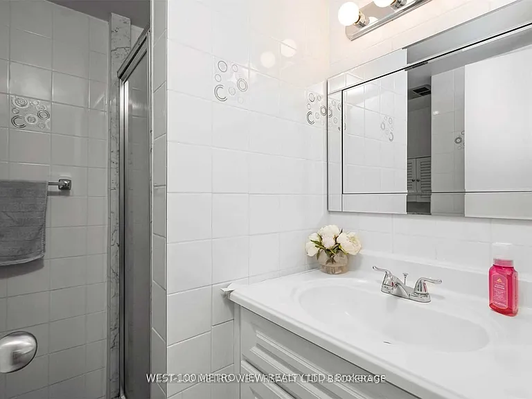 966 Inverhouse Dr #1102 — Photo 17